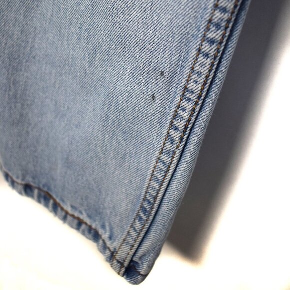 Levi's 550 Red Tab Light Wash Relaxed Fit Jeans - Picture 10 of 15